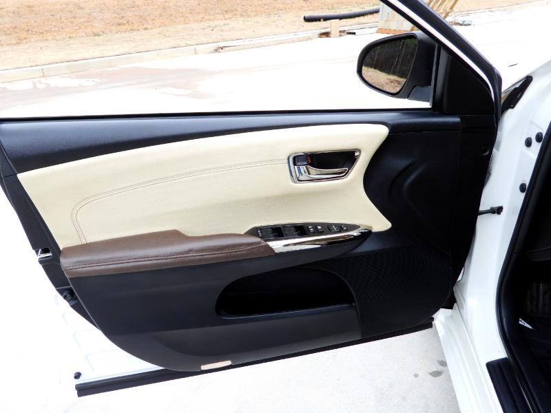 Toyota Avalon XLE 2013