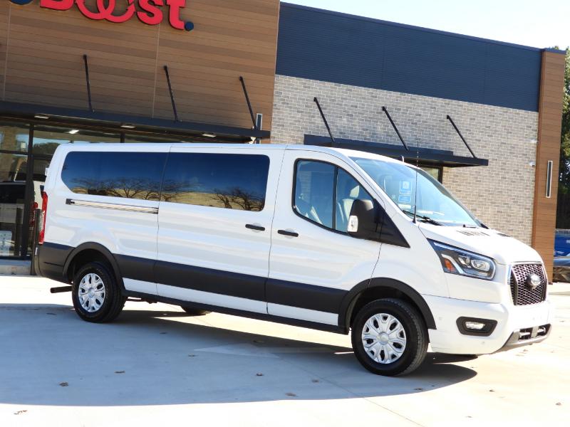 Ford Transit 350 Wagon Low Roof XLT w/Sliding Pass. 148-in. WB 2023