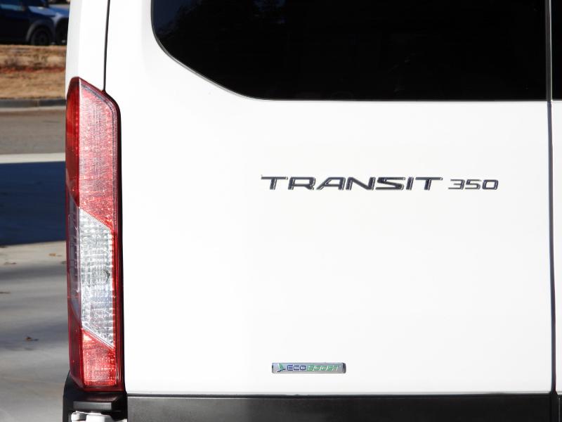 Ford Transit 350 Wagon Low Roof XLT w/Sliding Pass. 148-in. WB 2023