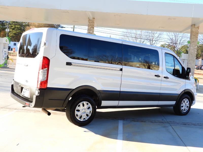 Ford Transit 350 Wagon Low Roof XLT w/Sliding Pass. 148-in. WB 2023