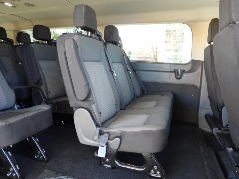 Ford Transit 350 Wagon Low Roof XLT w/Sliding Pass. 148-in. WB 2023