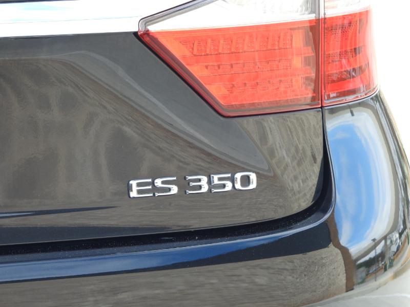 Lexus ES 350 Sedan 2014