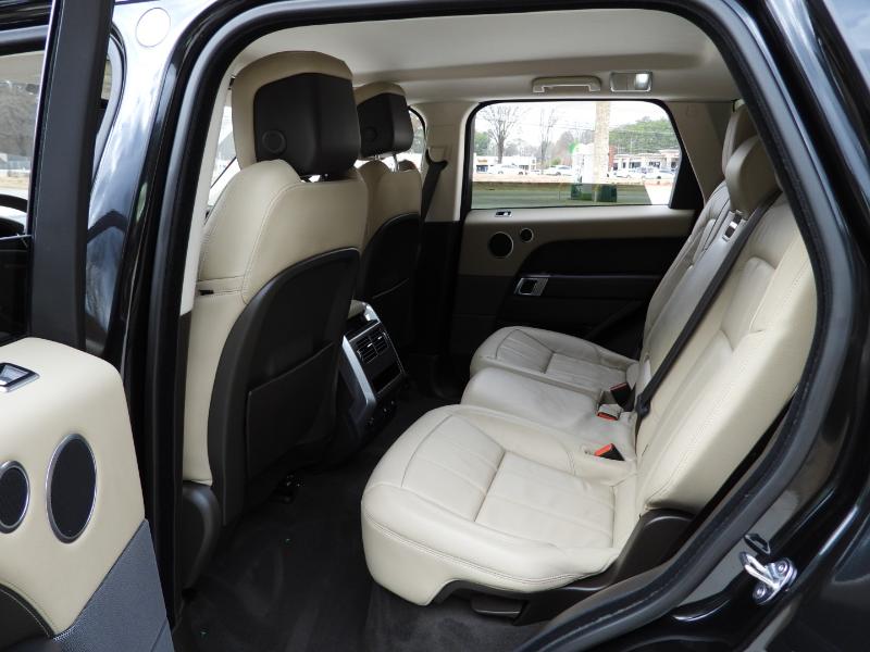 Land Rover Range Rover Sport Sport SE 2019