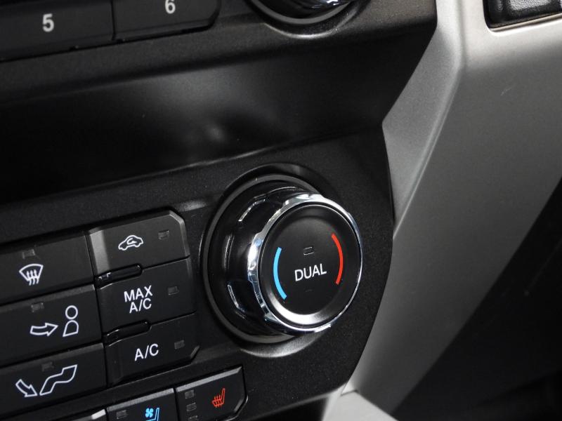 Ford F-150 Lariat SuperCrew 5.5-ft. Bed 4WD 2019