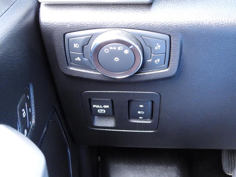 Ford F-150 Lariat SuperCrew 5.5-ft. Bed 4WD 2019