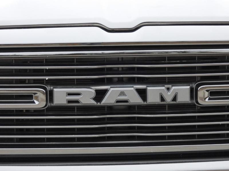 RAM 1500 Big Horn Crew Cab SWB 4WD 2019