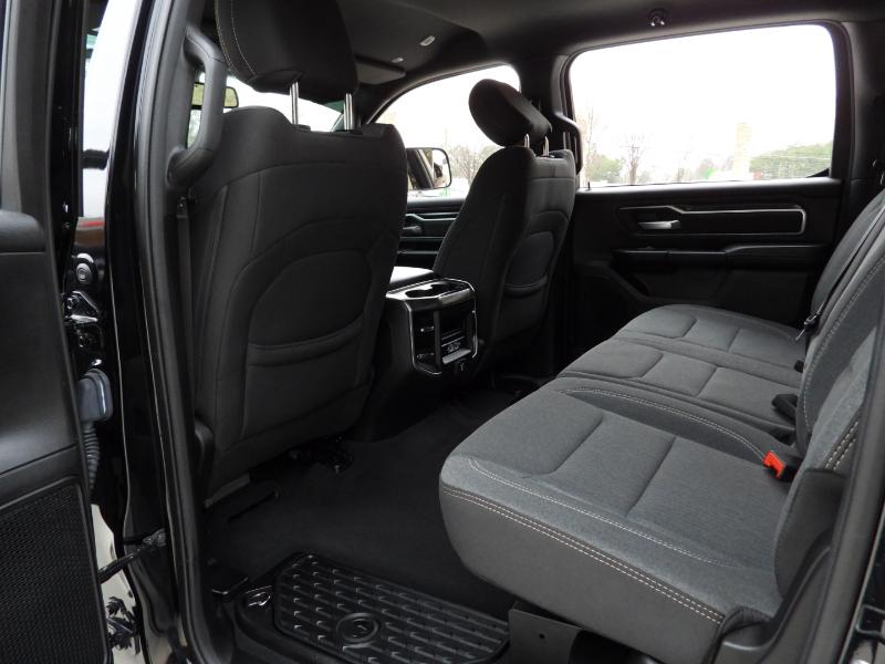 RAM 1500 Big Horn Crew Cab SWB 4WD 2019