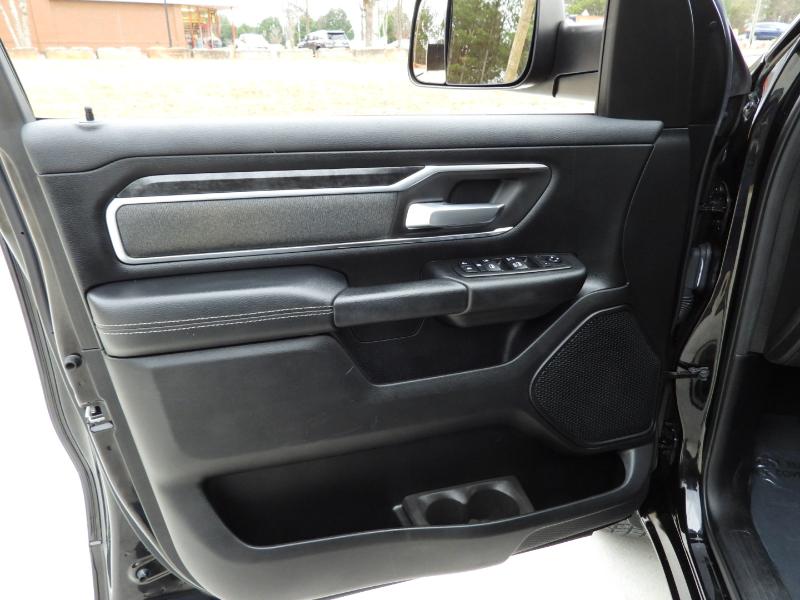 RAM 1500 Big Horn Crew Cab SWB 4WD 2019