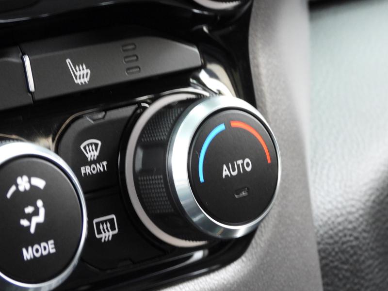 RAM 1500 Big Horn Crew Cab SWB 4WD 2019