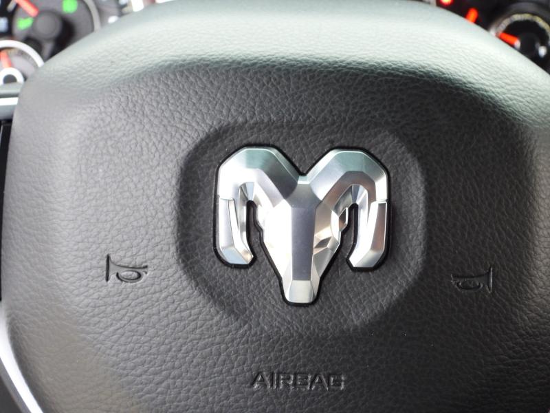 RAM 1500 Big Horn Crew Cab SWB 4WD 2019