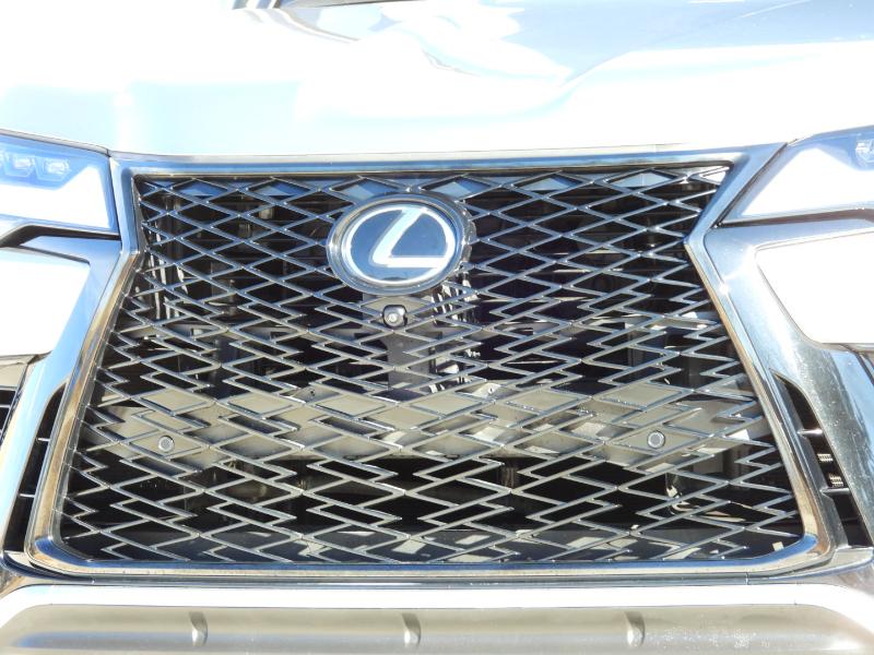 Lexus LX 600 F SPORT Handling 2023
