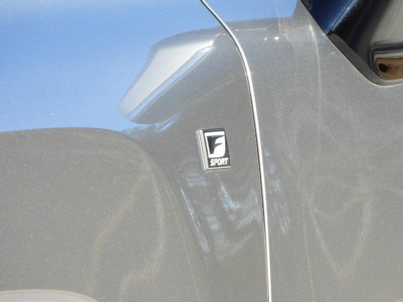 Lexus LX 600 F SPORT Handling 2023