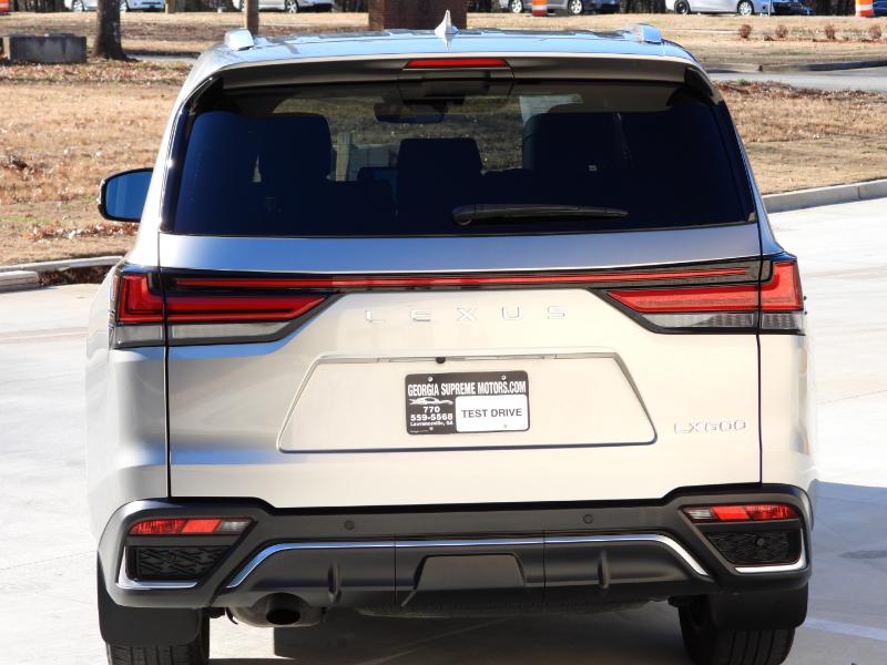 Lexus LX 600 F SPORT Handling 2023