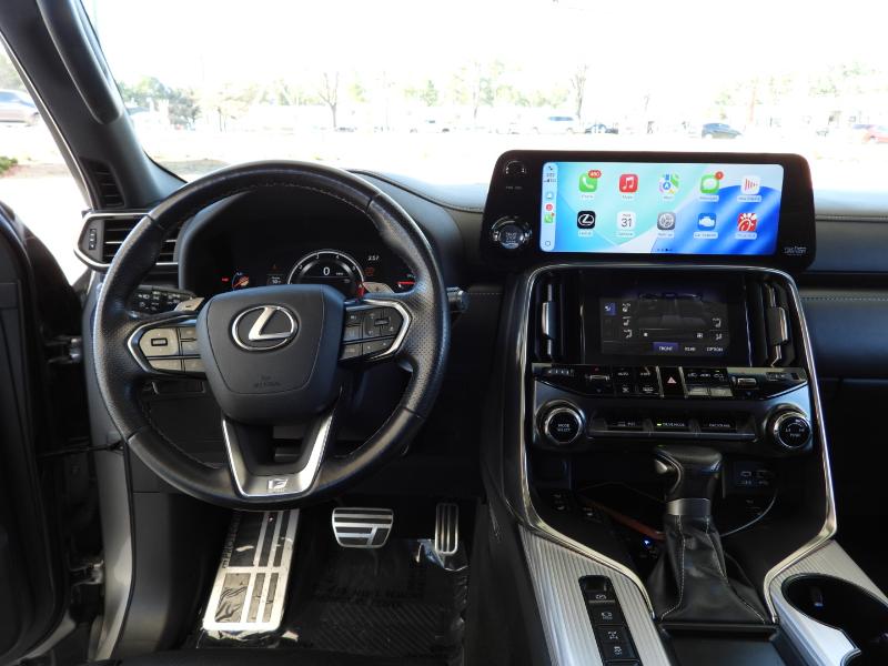 Lexus LX 600 F SPORT Handling 2023