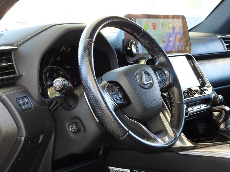 Lexus LX 600 F SPORT Handling 2023