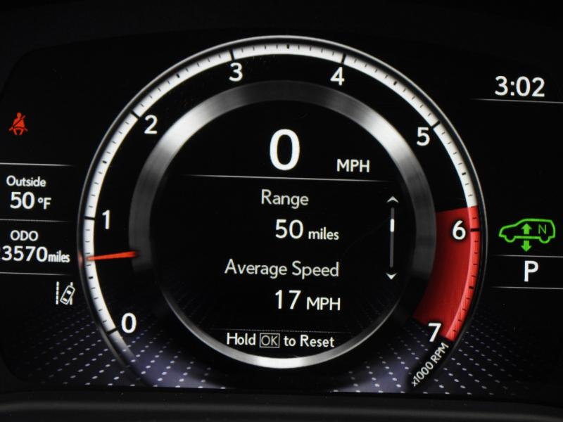 Lexus LX 600 F SPORT Handling 2023