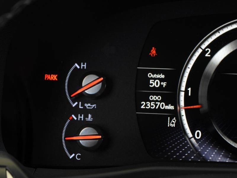 Lexus LX 600 F SPORT Handling 2023