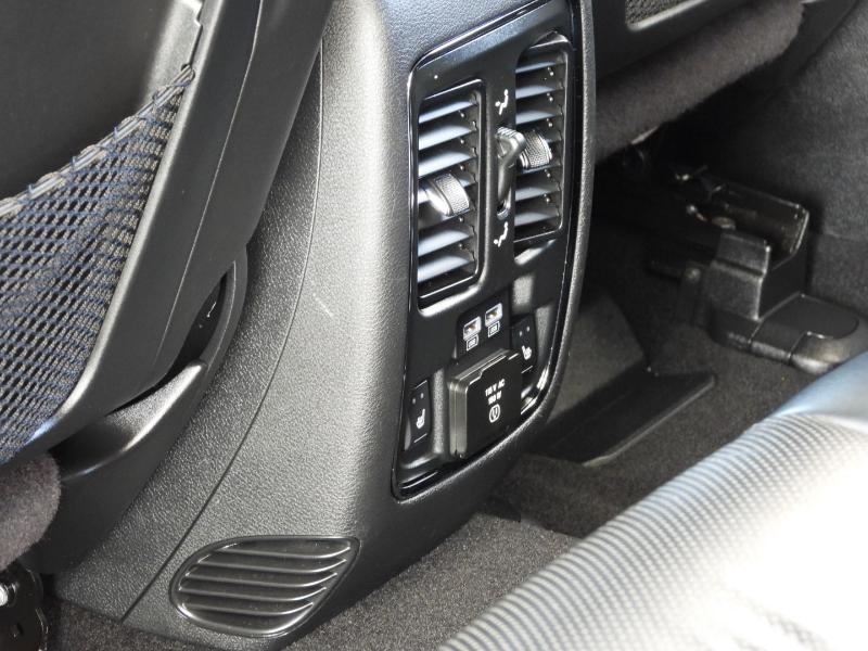 Jeep Grand Cherokee Overland 4WD 2020