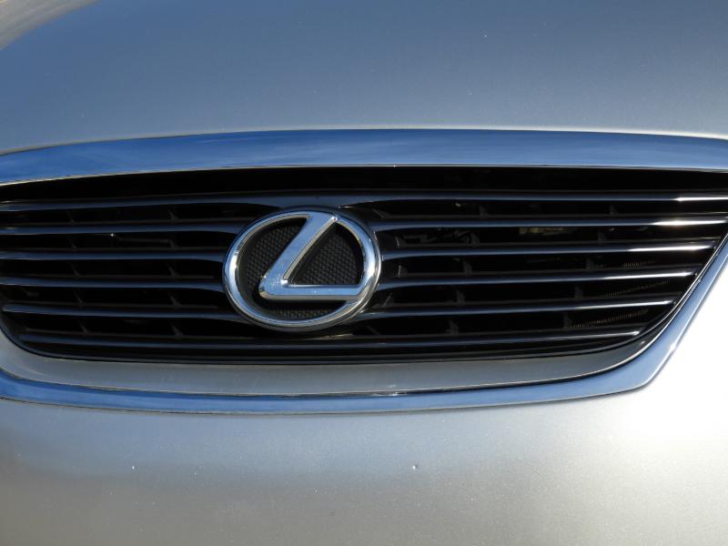 Lexus SC 430 Convertible 2006