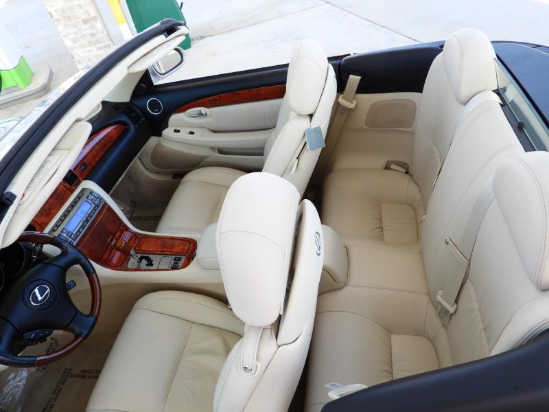 Lexus SC 430 Convertible 2006