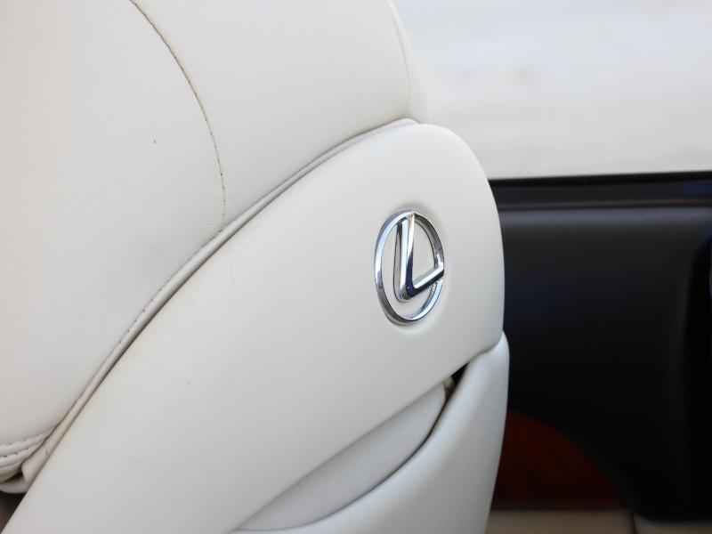 Lexus SC 430 Convertible 2006