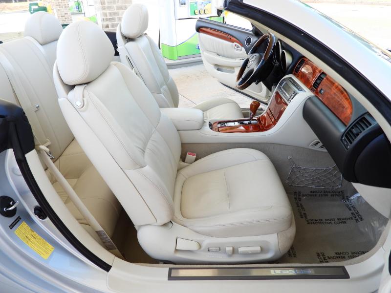 Lexus SC 430 Convertible 2006