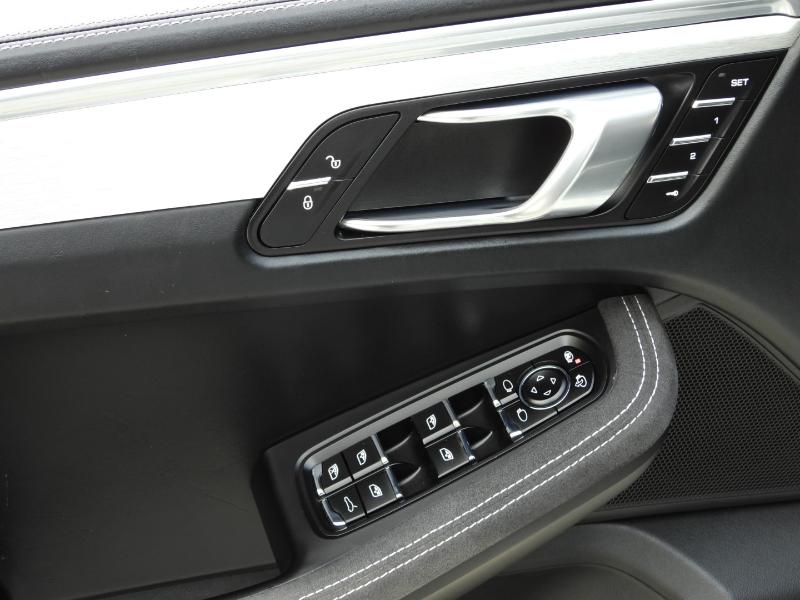 Porsche Macan GTS 2018
