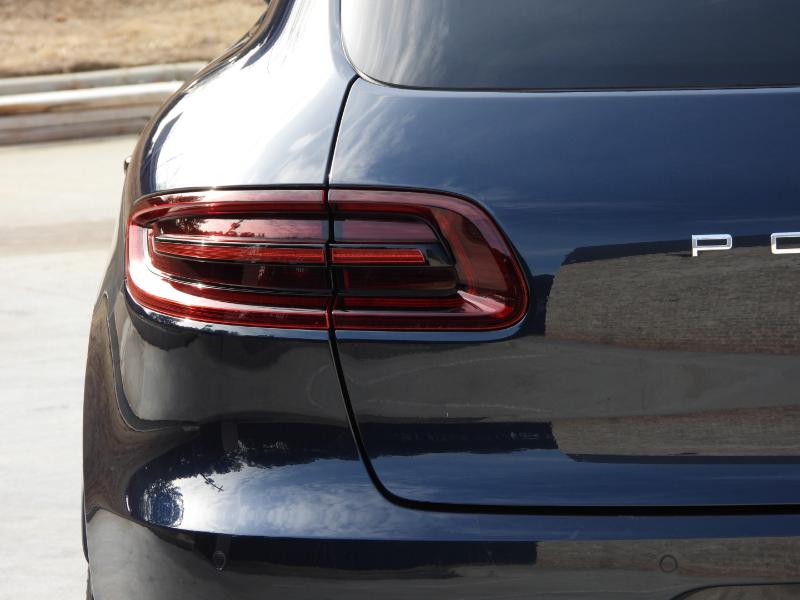 Porsche Macan Turbo 2017