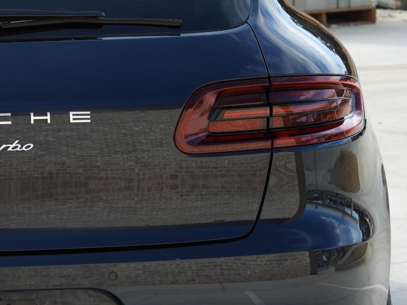 Porsche Macan Turbo 2017