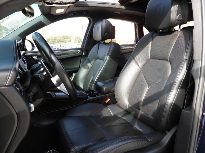 Porsche Macan Turbo 2017