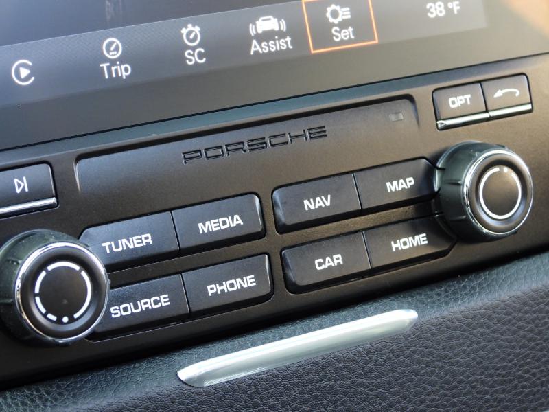 Porsche Macan Turbo 2017