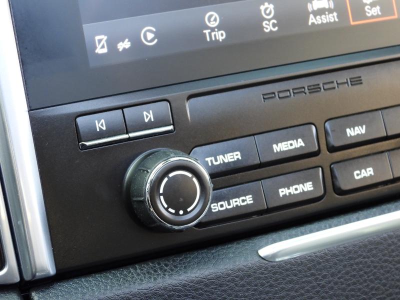 Porsche Macan Turbo 2017