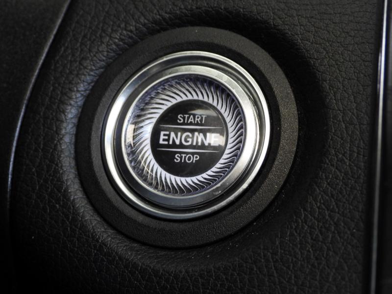 Mercedes-Benz GLC-Class GLC300 2020