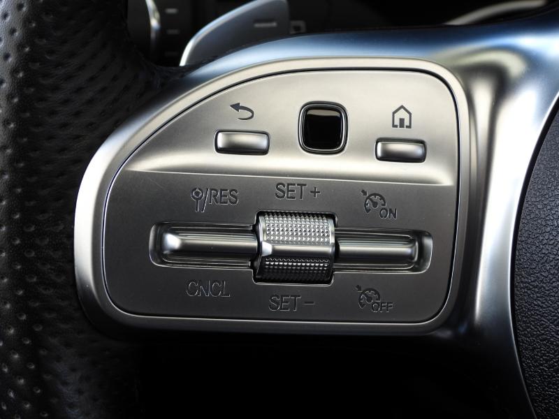 Mercedes-Benz GLC-Class GLC300 2020