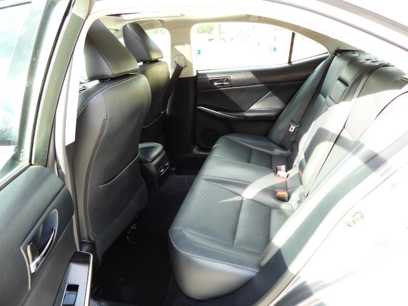 Lexus IS 250 RWD 2014