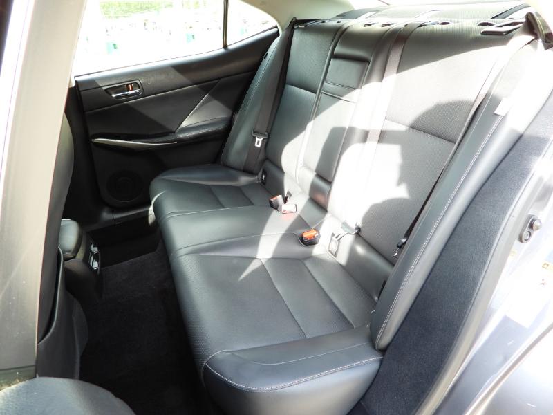 Lexus IS 250 RWD 2014