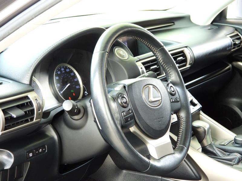 Lexus IS 250 RWD 2014