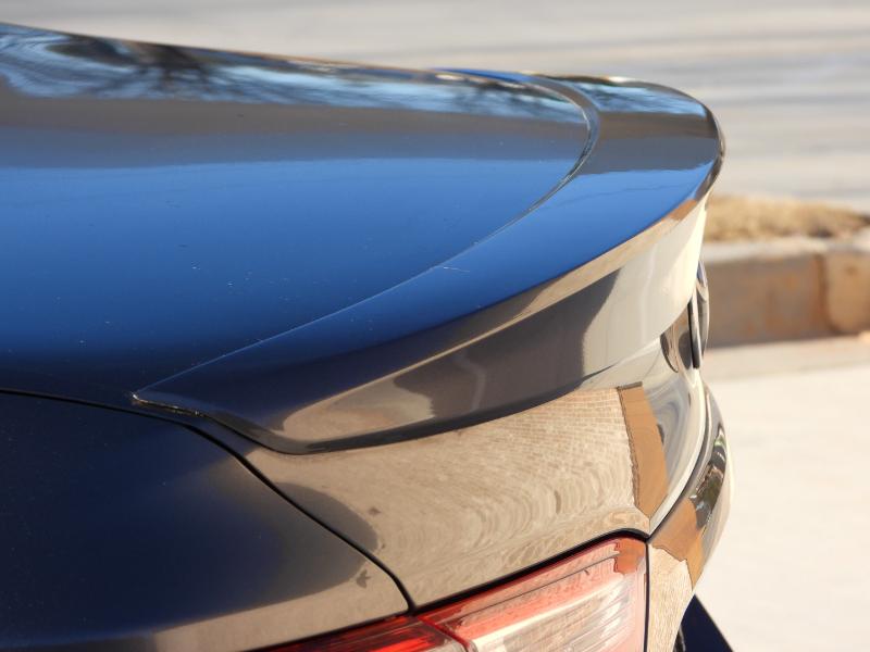 Toyota Camry SE 2015