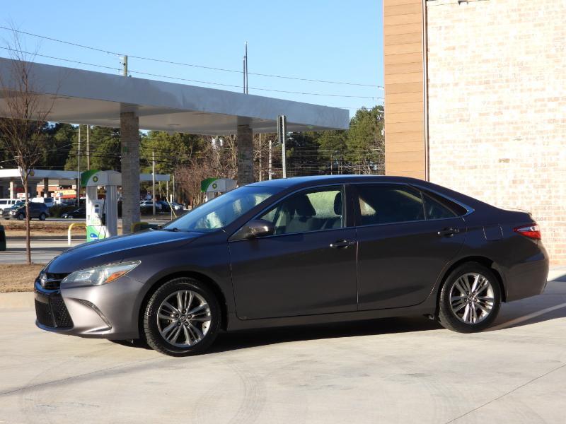 Toyota Camry SE 2015