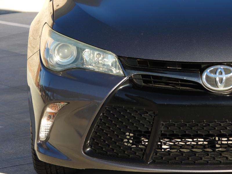 Toyota Camry SE 2015
