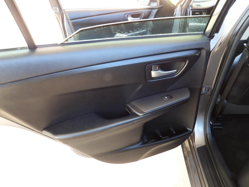 Toyota Camry SE 2015