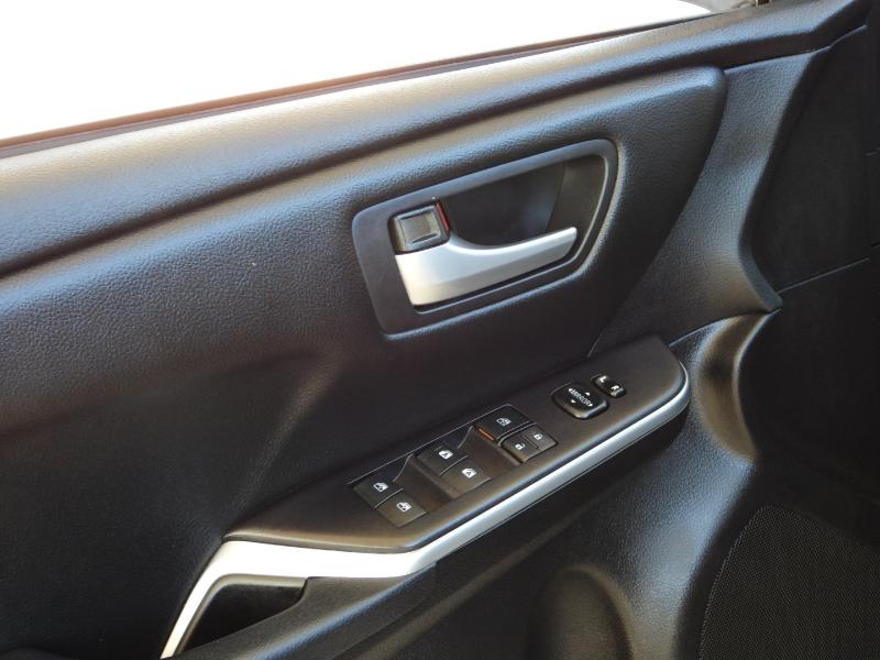 Toyota Camry SE 2015
