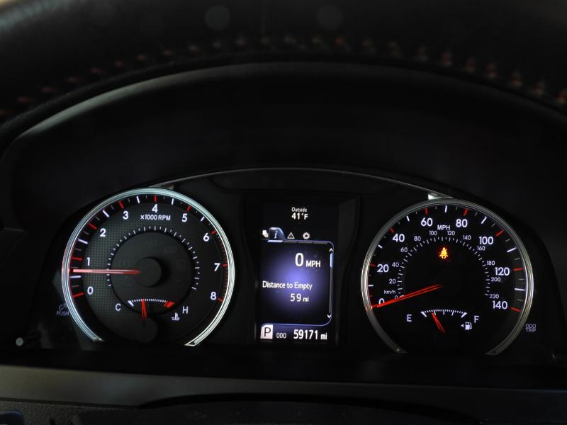 Toyota Camry SE 2015