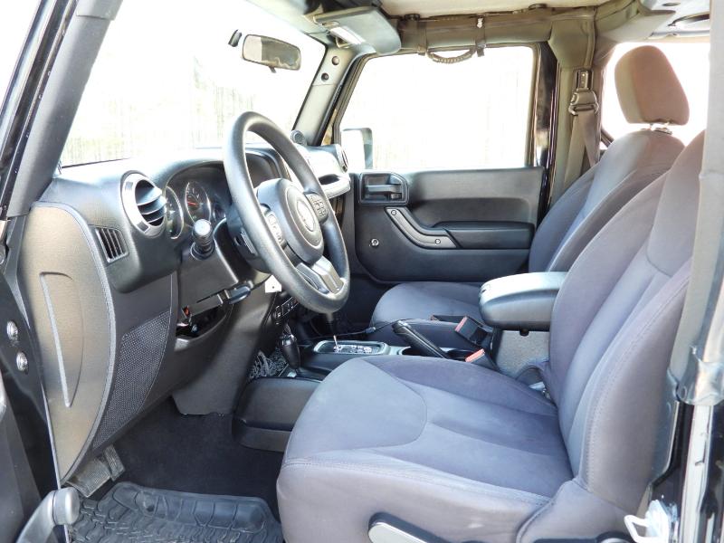 Jeep Wrangler Sport 4WD 2014