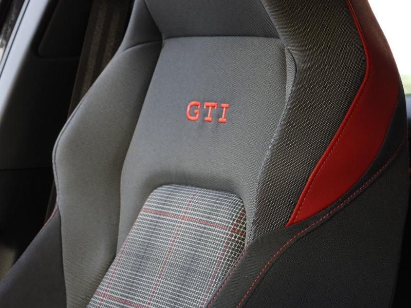 Volkswagen Golf GTI S 2024