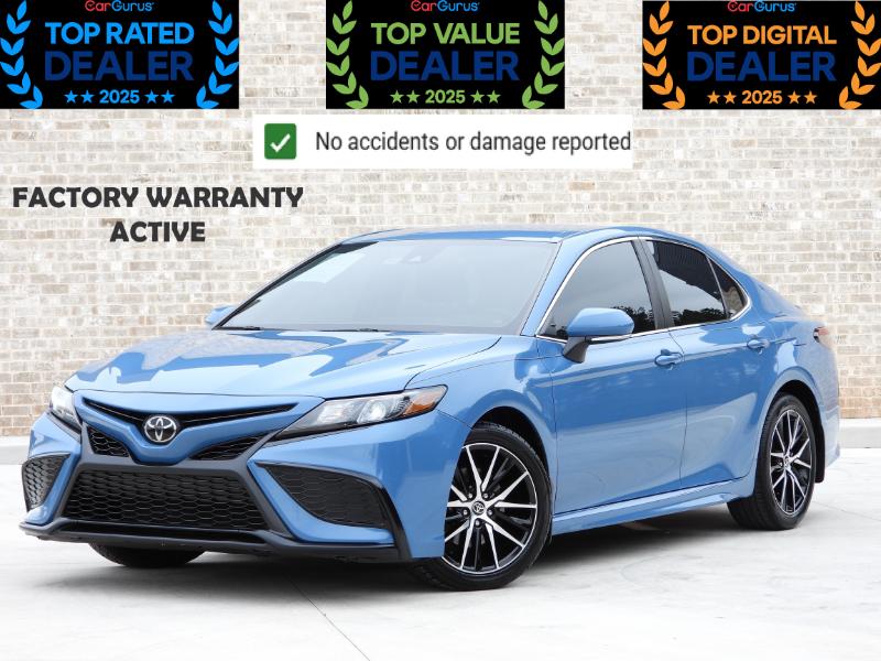 Toyota Camry SE 2023