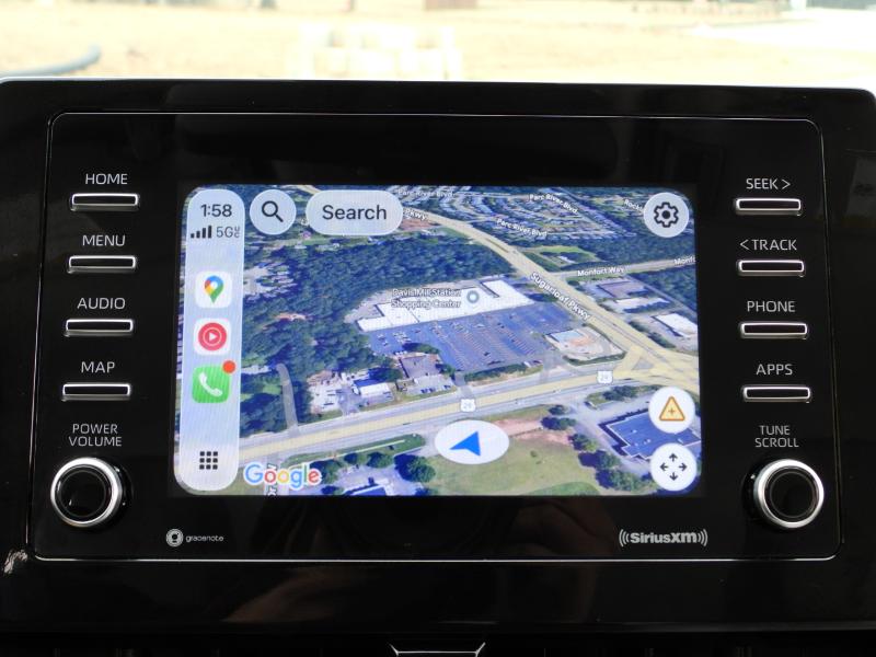 Toyota Camry SE 2023