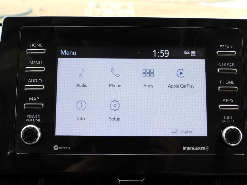 Toyota Camry SE 2023