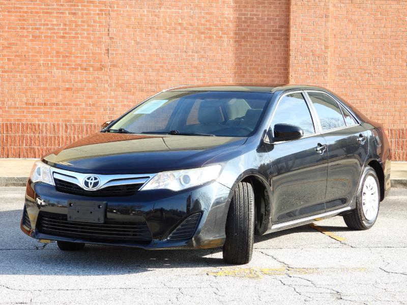 Toyota Camry LE 2012