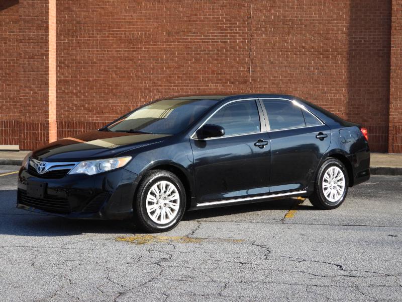 Toyota Camry LE 2012
